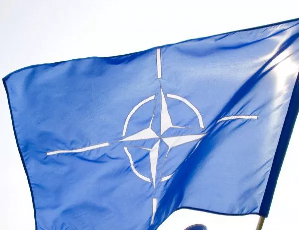 Столтенберг: Надявам се при следващата ми визита Македония да е член на НАТО
