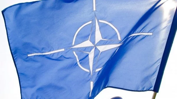 Столтенберг: Надявам се при следващата ми визита Македония да е член на НАТО