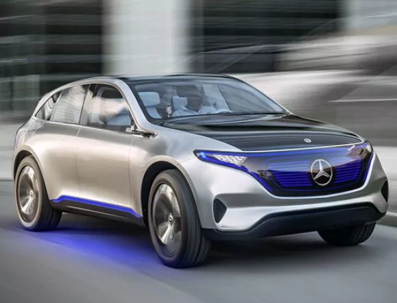 Daimler инвестира милиарди в 10 електромобила