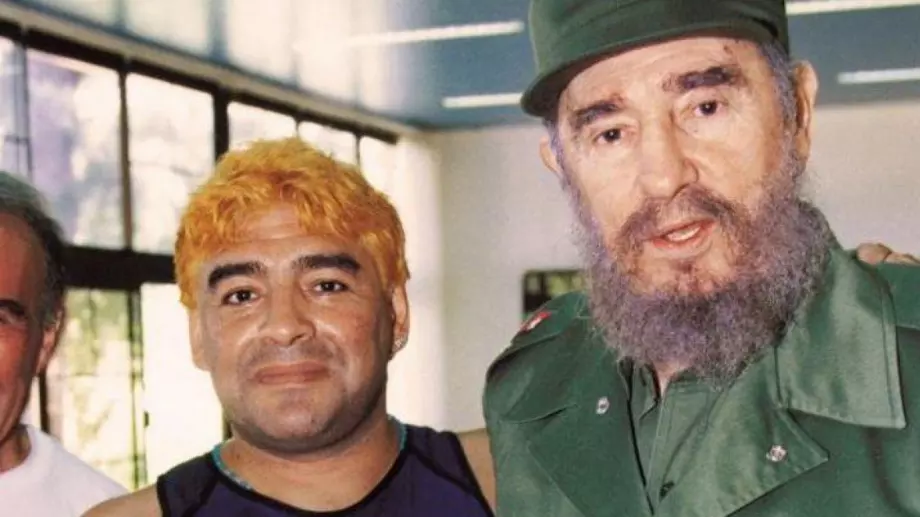 Синът на Фидел Кастро поканил Марадона да се възстанови в Куба
