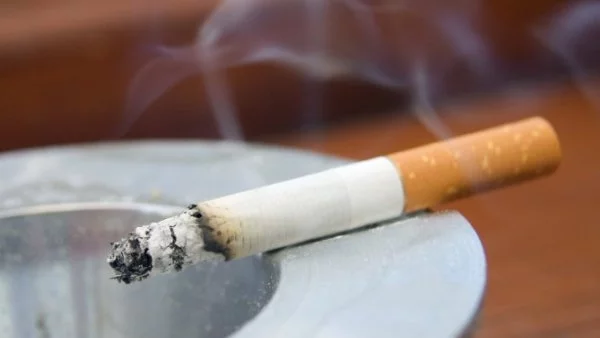 Пушачите в глобален мащаб намалят, но смъртността от пушене се увеличава