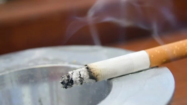 Готвят се още по-драстични мерки за пушенето в заведения