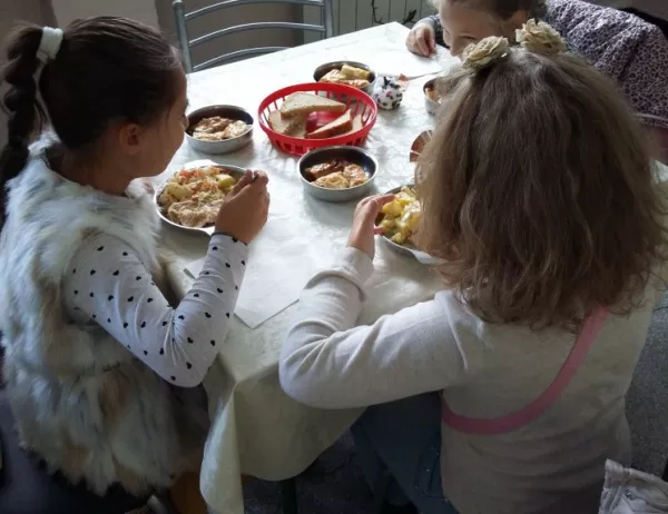 Проверяват детска градина в Стара Загора заради хранително натравяне на малчугани