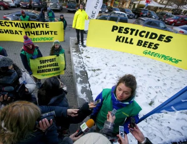 Европарламентът прави комисия за одобряване на пестициди 