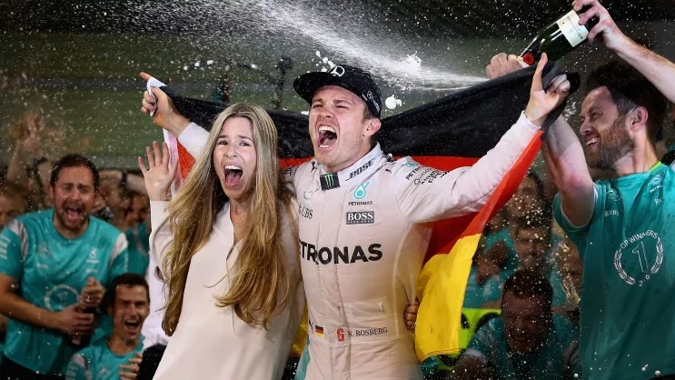 Шок във Формула 1: Световният шампион се отказва