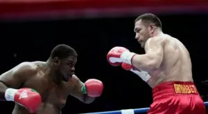 {{ otherArticle[0].article.title }}