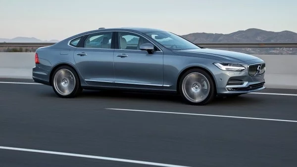 Volvo S90 - Бъдещето на автомобилите вече е тук (тест-драйв)