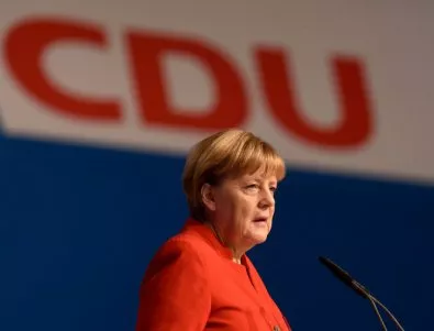 Партията на Меркел иска отмяна на двойното гражданство