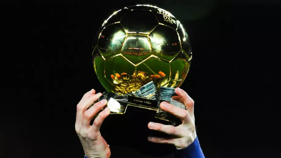 Ван Дайк е победил Меси за "Златната топка" в Европа и Азия