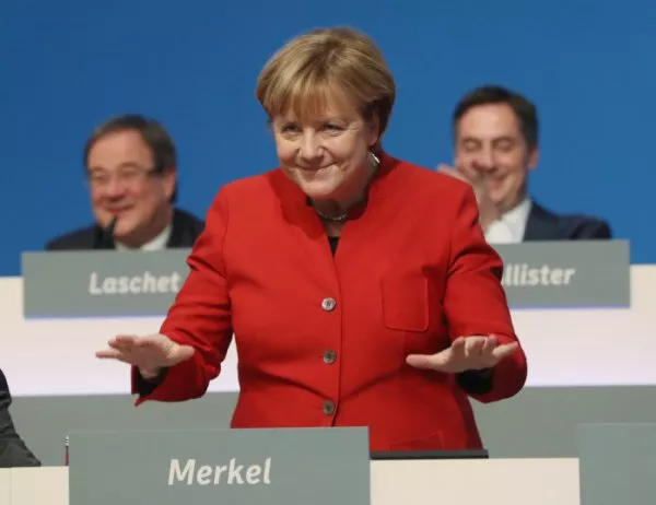 Либералната опора на Меркел за следващ мандат става все по-силна*