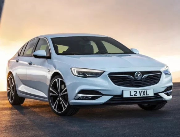 Новият Opel Insignia се появи в пълния си блясък