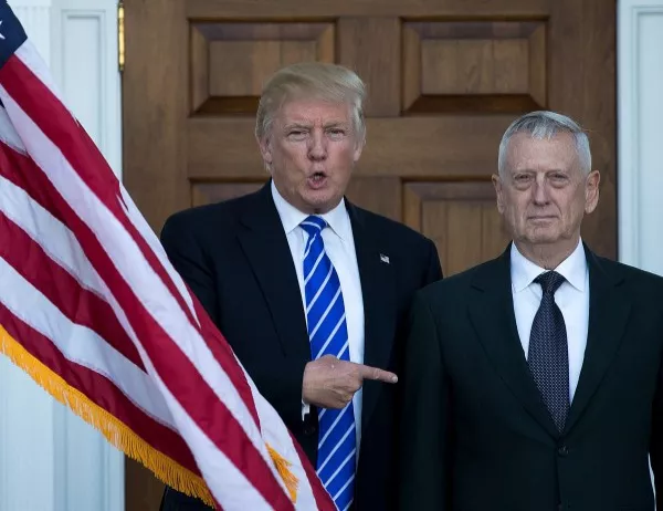Военните в САЩ запознаха Тръмп с плановете си за КНДР