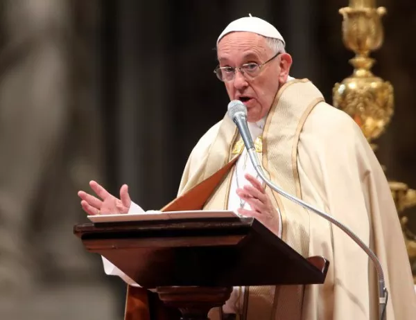 Папата приветства стъпката напред в диалога с исляма