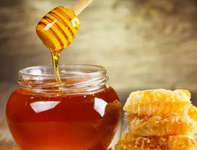 Лекар разкри защо медът е вреден за жените