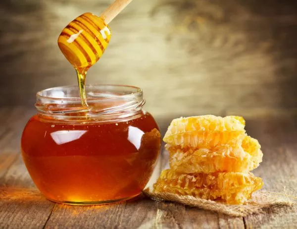 Пчеларите: Българският мед се нуждае спешно от реклама