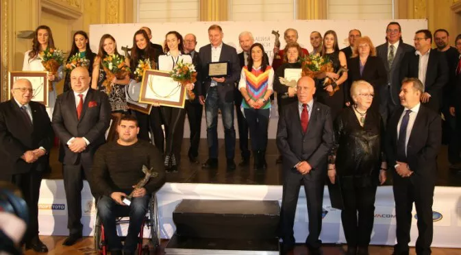 Сребърната Мирела Демирева взе Спортен Икар за 2016-а