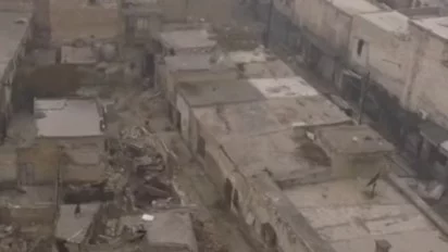 Хиляди се връщат в руините на Алепо