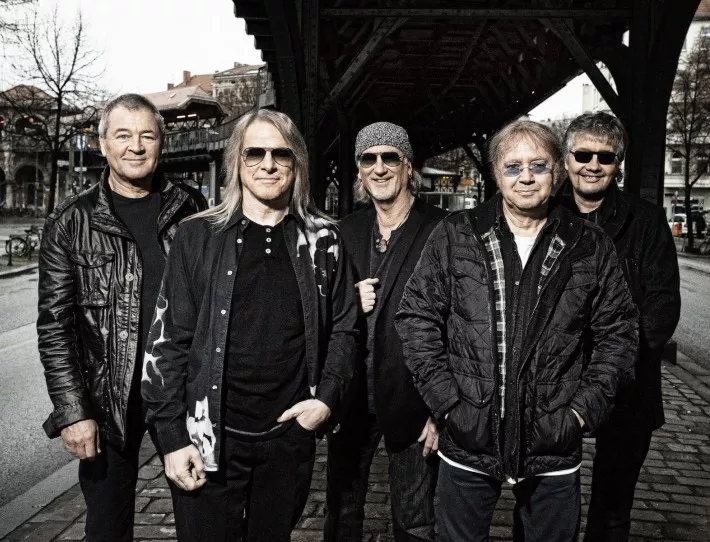 Рок легендите Deep Purple с епичен прощален концерт в София на 14 май