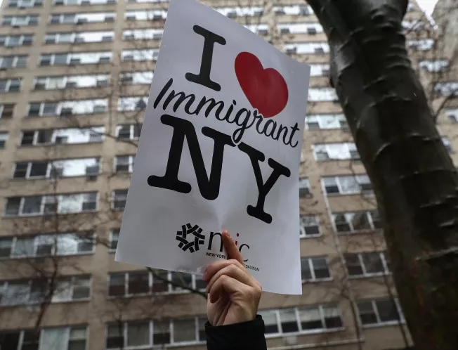Полицията в Ню Йорк отказва да спазва нареждането за депортиране на нелегални имигранти