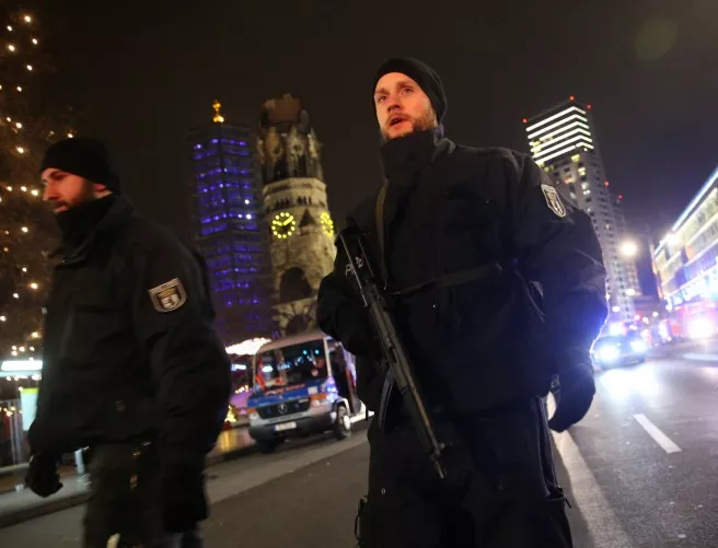 Германската полиция задържа съучастник на атентатора от Берлин