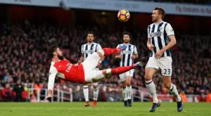 Арсенал "изтегли" инфарктна победа от коледния чувал