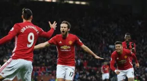 Манчестър Юнайтед официално се раздели със защитник