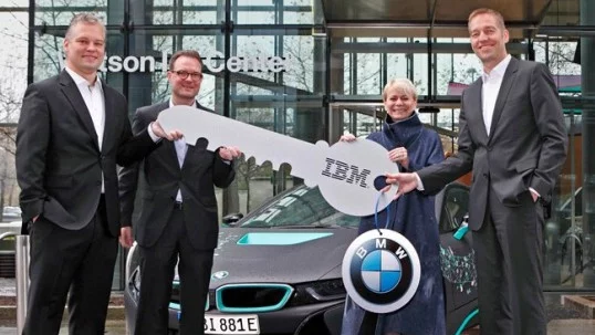 BMW и IBM обединяват сили