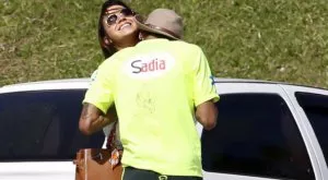 След Меси: Неймар ще се жени през 2017-а