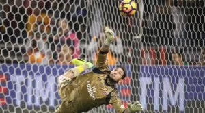 {{ otherArticle[0].article.title }}