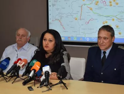 Павлова: Остава ограничено движението за всички превозни средства в Североизточна България