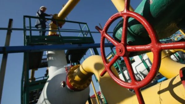 Президентът на Азербайджан: Южният газов коридор ще заработи до две-три години