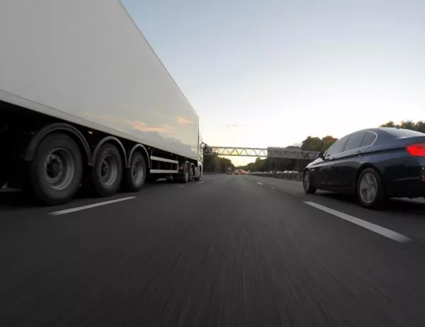 Спират от движение камионите по най-натоварените пътища