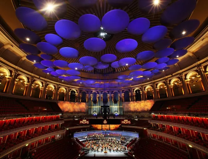 Лондонска концертна зала продава 12-местна ложа за $3 млн.