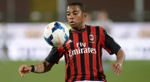 Бивша звезда на Реал Мадрид и Милан ще играе срещу 271 долара месечно