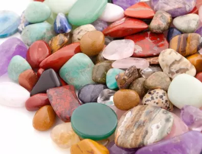 Кои скъпоценни камъни да избягвате според месеца на раждане