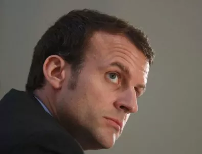 Младеж зашлеви бивш френски премиер (ВИДЕО)