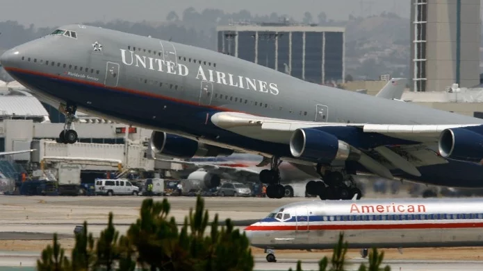 United Airlines пенсионира Boeing 747