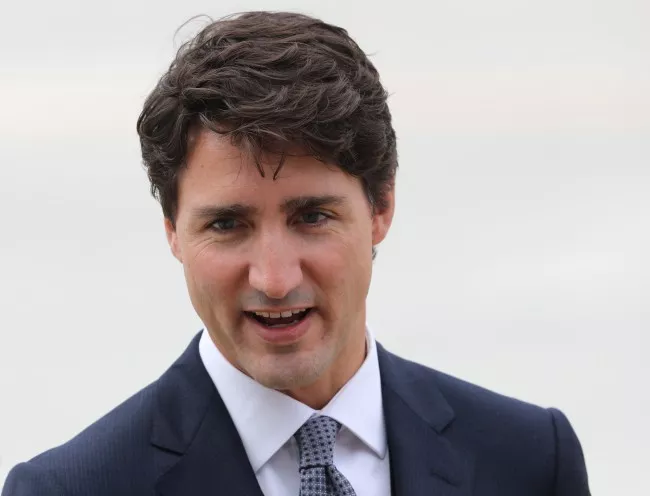 Обратно на Тръмп, канадският премиер приветства бежанците