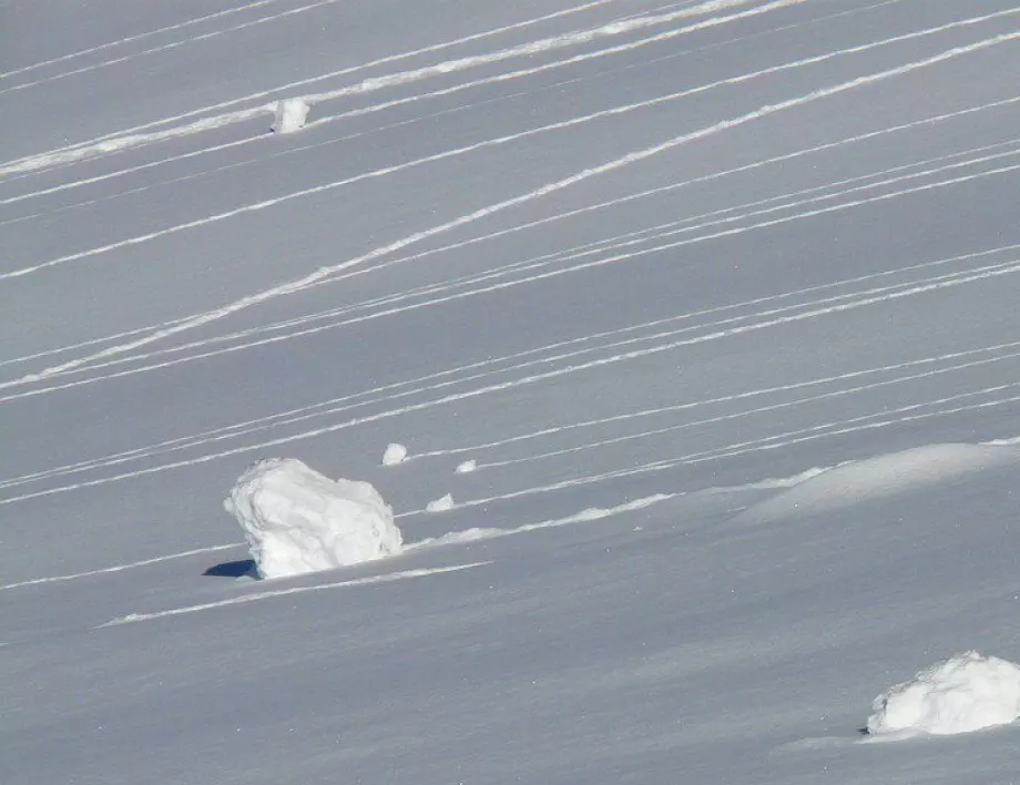 1,20 м сняг в Пирин и района на Банско, опасност от лавини 