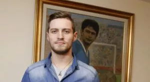 {{ otherArticle[0].article.title }}