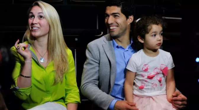 Суарес пропуска мачовете на Уругвай - чака да му се роди трето дете