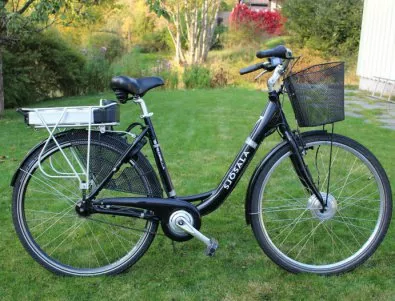 Тихи, бързи, умни – електрическите велосипеди са тук!