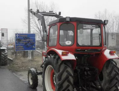 Гръцки фермери нападнаха български журналисти край Серес
