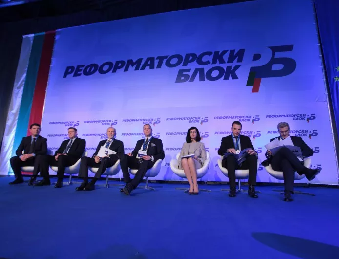 Коалицията между РБ и "Глас народен" пусна водачите на листите си