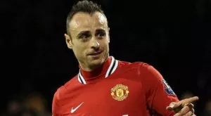 {{ otherArticle[0].article.title }}