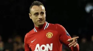 {{ otherArticle[0].article.title }}