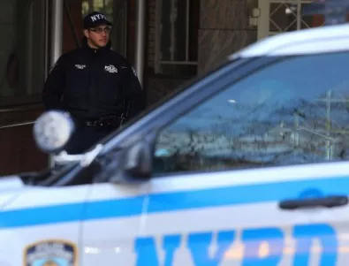 Полицията в Ню Йорк се занимава с бомбени заплахи