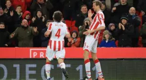 ВИДЕО: "Дървото" Крауч вкара гол №100 и го отпразнува както си му е редът!