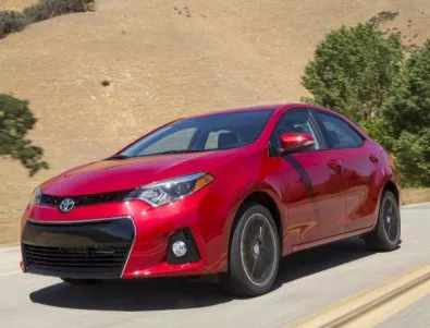 Toyota изтегля близо 3 млн. коли в сервизите