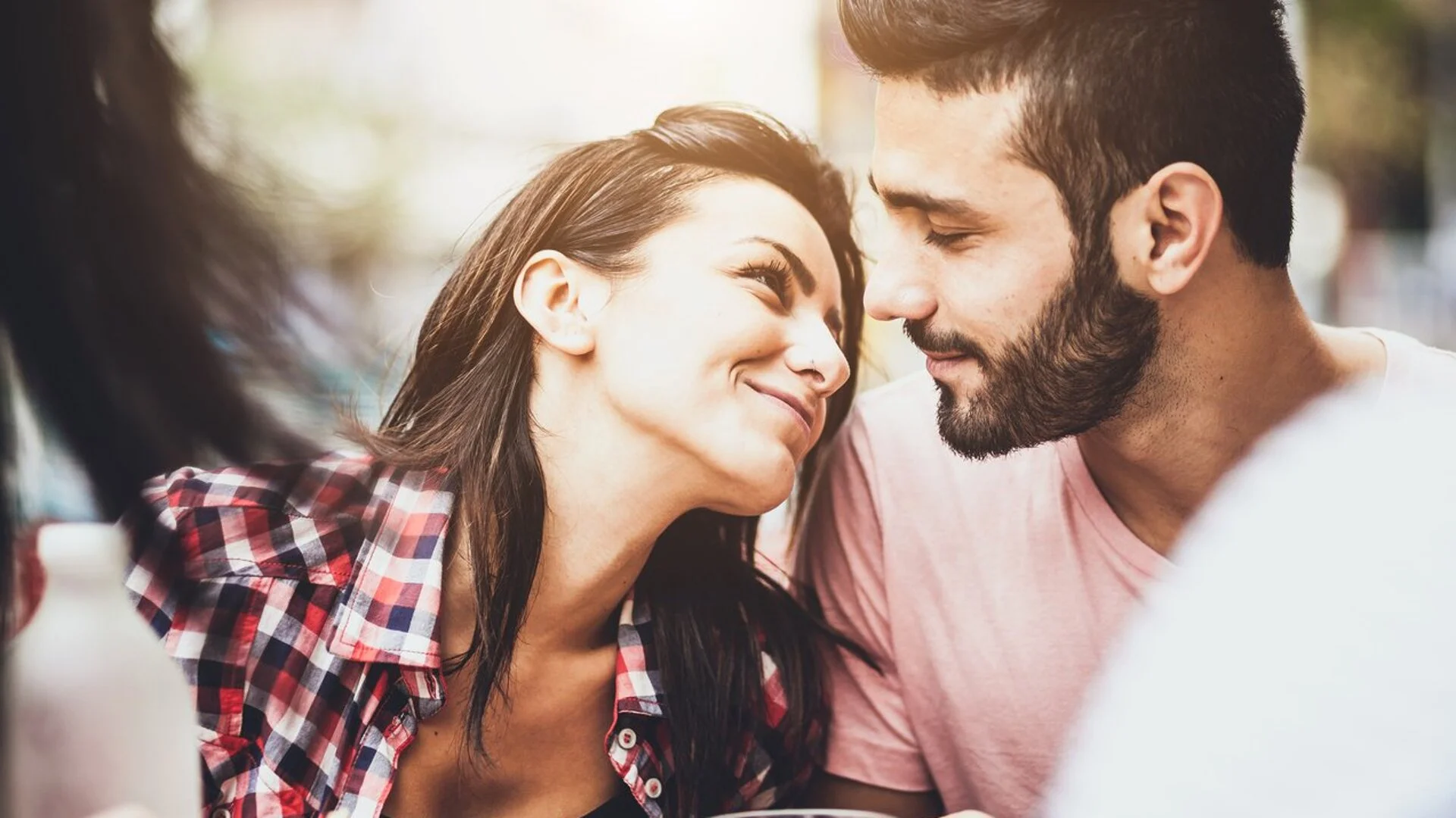 Дневен любовен хороскоп за 22 март 2024